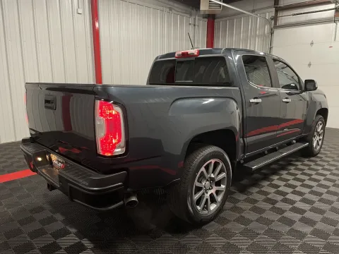 More photos of 2019 GMC Canyon Denali at Oakley Auto World, MO