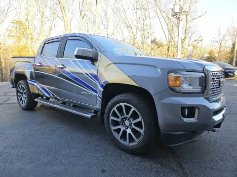 More photos of 2019 GMC Canyon Denali at Oakley Auto World, MO