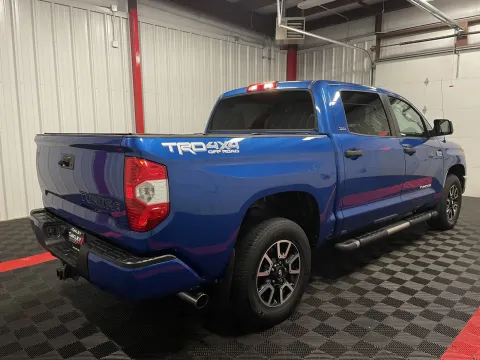 More photos of 2016 Toyota Tundra SR5 at Oakley Auto World, MO