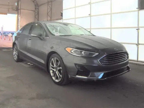 More photos of 2020 Ford Fusion SEL at Oakley Auto World, MO