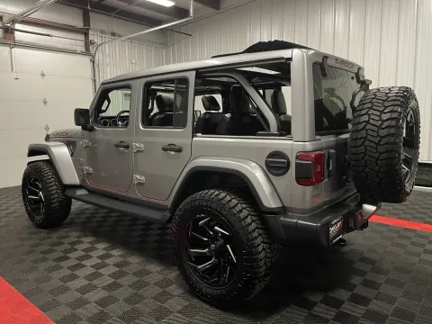 Photos of 2020 Jeep Wrangler Unlimited Sahara for sale in Branson West, MO at Oakley Auto World
