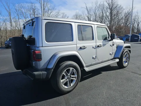 More photos of 2020 Jeep Wrangler Unlimited Sahara at Oakley Auto World, MO