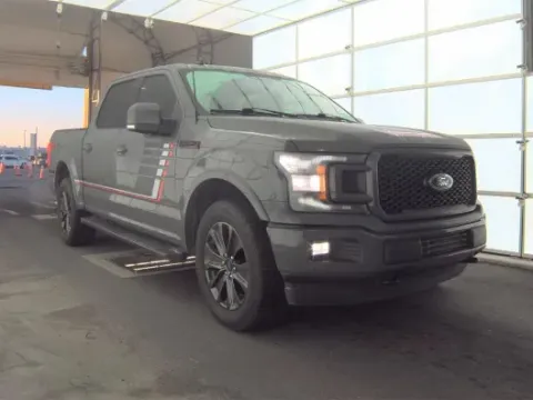 More photos of 2018 Ford F-150 Lariat at Oakley Auto World, MO