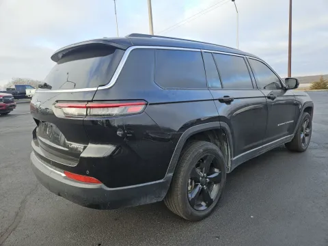 More photos of 2021 Jeep Grand Cherokee L Limited at Oakley Auto World, MO