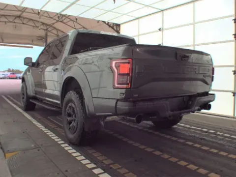 Photos of 2018 Ford F-150 Raptor for sale in Branson West, MO at Oakley Auto World