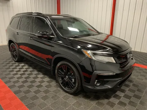 More photos of 2021 Honda Pilot Black Edition at Oakley Auto World, MO