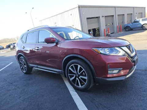 More photos of 2020 Nissan Rogue SL at Oakley Auto World, MO