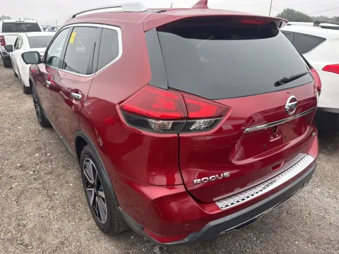 Photos of 2020 Nissan Rogue SL for sale in Branson West, MO at Oakley Auto World