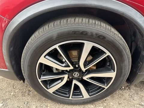 More photos of 2020 Nissan Rogue SL at Oakley Auto World, MO