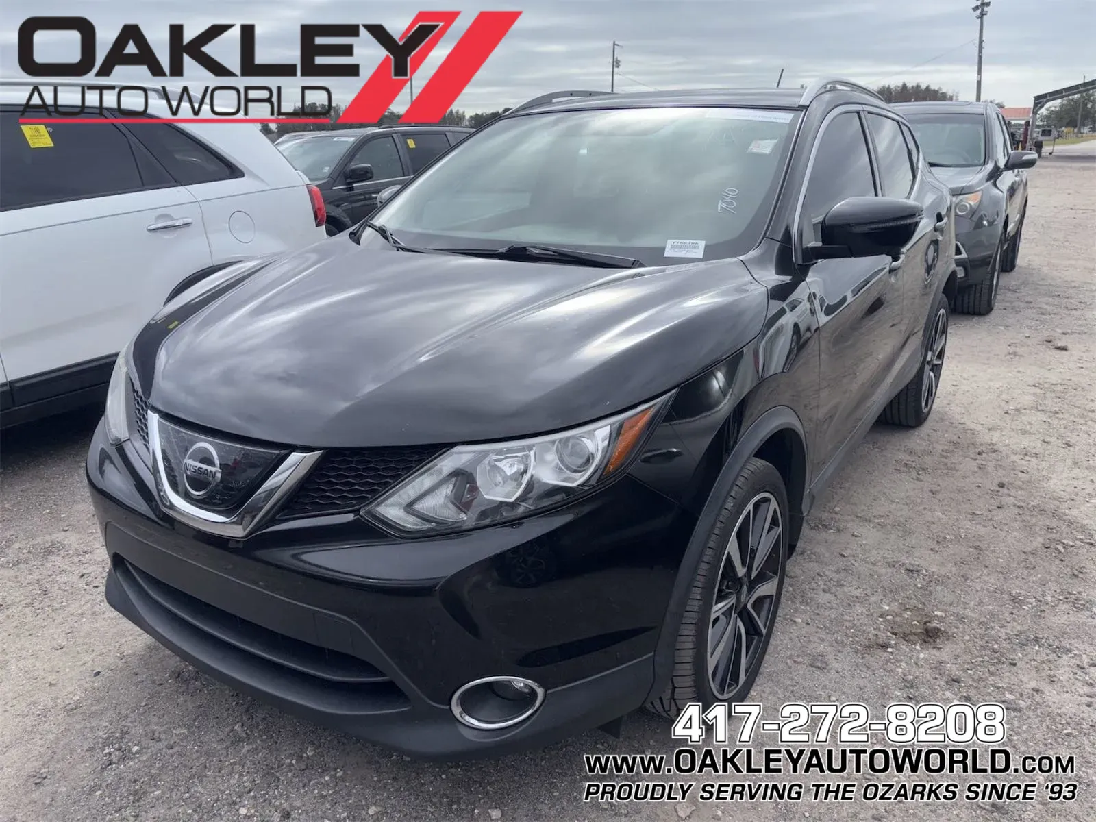 Black 2018 Nissan Rogue Sport SL for sale in Branson West, MO