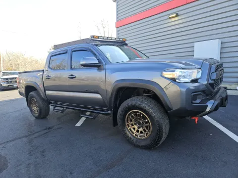 More photos of 2023 Toyota Tacoma Trail Edition at Oakley Auto World, MO