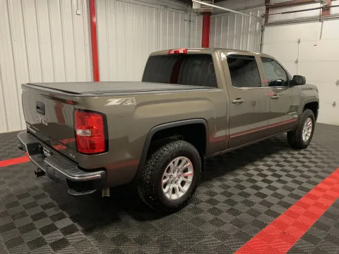 More photos of 2014 GMC Sierra 1500 SLE at Oakley Auto World, MO