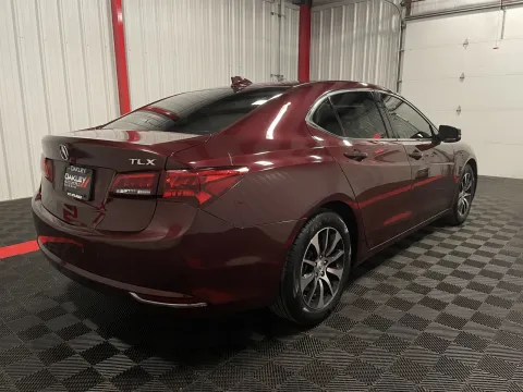 More photos of 2015 Acura TLX at Oakley Auto World, MO