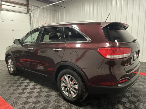 Photos of 2016 Kia Sorento LX for sale in Branson West, MO at Oakley Auto World