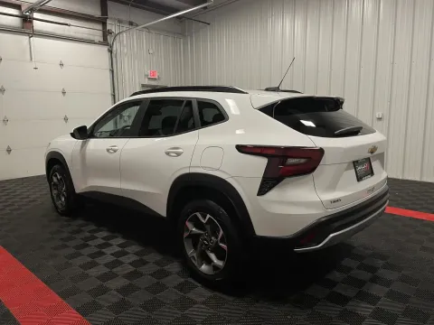 Photos of 2025 Chevrolet Trax LT for sale in Branson West, MO at Oakley Auto World