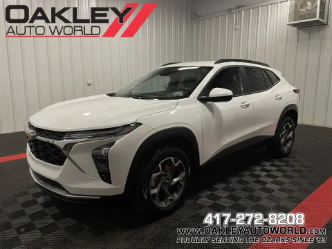 White 2025 Chevrolet Trax LT for sale in Branson West, MO