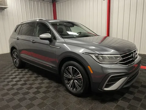 More photos of 2024 Volkswagen Tiguan 2.0T Wolfsburg Edition at Oakley Auto World, MO