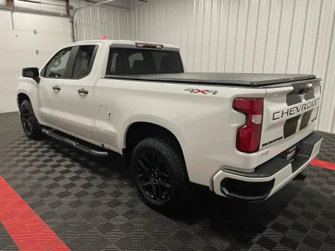 Photos of 2022 Chevrolet Silverado 1500 LTD Custom for sale in Branson West, MO at Oakley Auto World