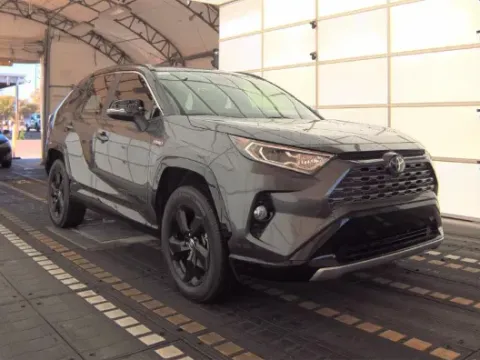 More photos of 2020 Toyota RAV4 Hybrid XSE at Oakley Auto World, MO