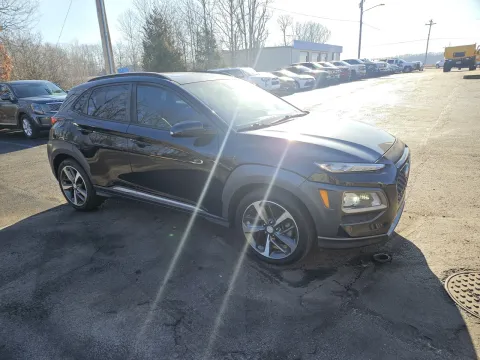 More photos of 2018 Hyundai Kona Limited at Oakley Auto World, MO