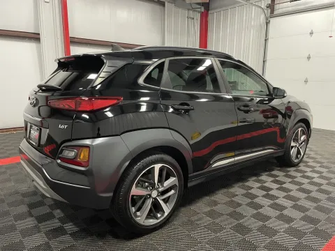 More photos of 2018 Hyundai Kona Limited at Oakley Auto World, MO