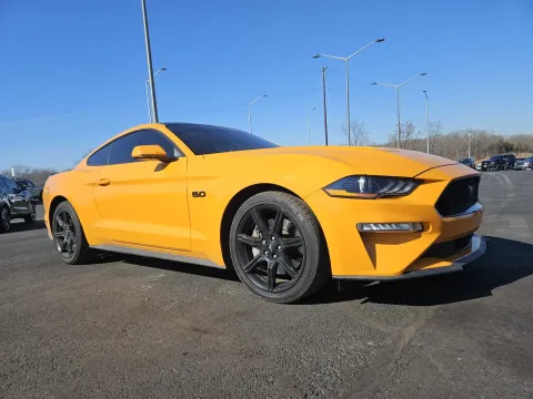 More photos of 2019 Ford Mustang GT at Oakley Auto World, MO