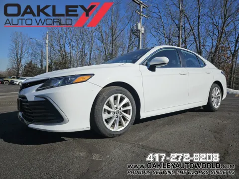 White 2024 Toyota Camry LE for sale in Branson West, MO