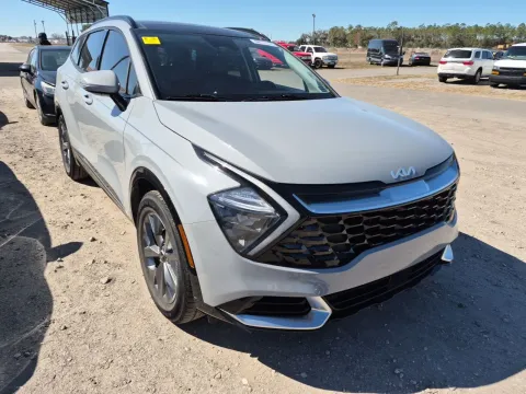 More photos of 2023 Kia Sportage SX at Oakley Auto World, MO