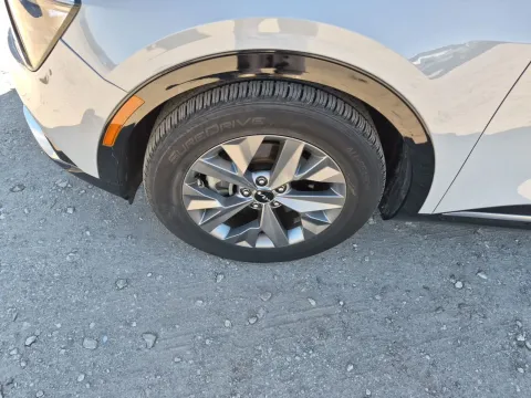 More photos of 2023 Kia Sportage SX at Oakley Auto World, MO