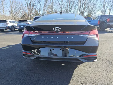 Another view of 2022 Hyundai Elantra SEL for sale in Branson West, MO at Oakley Auto World