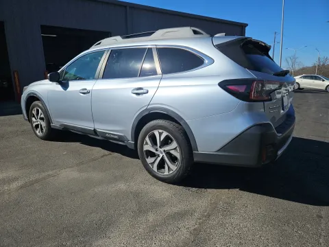 Photos of 2022 Subaru Outback Limited for sale in Branson West, MO at Oakley Auto World