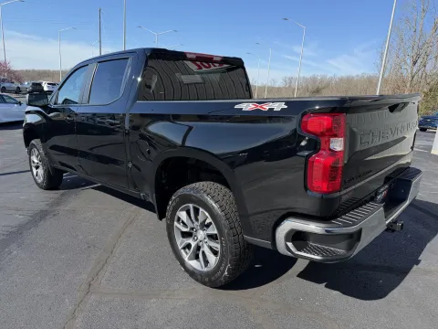 Photos of 2020 Chevrolet Silverado 1500 LT for sale in Branson West, MO at Oakley Auto World