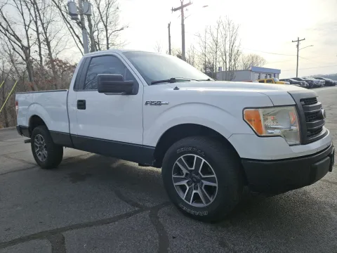 More photos of 2013 Ford F-150 XL at Oakley Auto World, MO