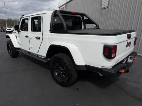 Photos of 2023 Jeep Gladiator Mojave for sale in Branson West, MO at Oakley Auto World