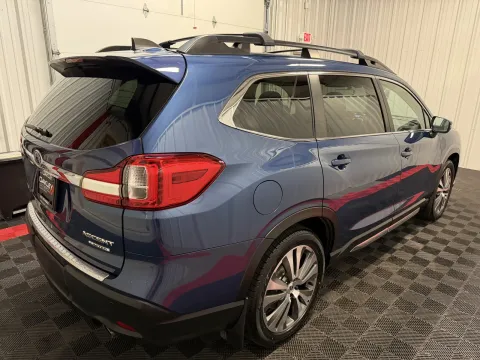 More photos of 2020 Subaru Ascent Limited at Oakley Auto World, MO