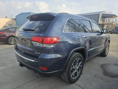 More photos of 2020 Jeep Grand Cherokee Limited at Oakley Auto World, MO