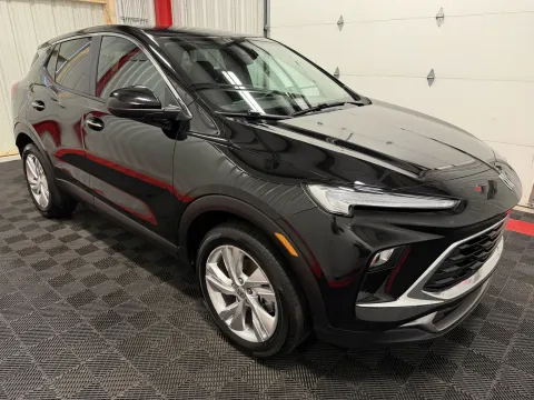 More photos of 2025 Buick Encore GX Preferred at Oakley Auto World, MO