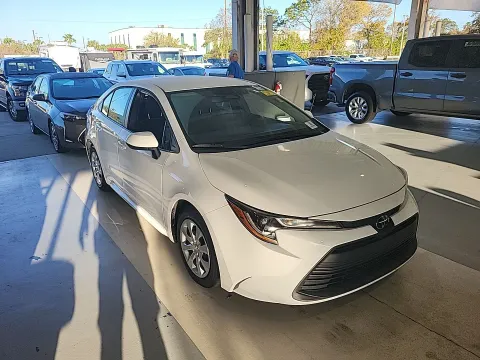 More photos of 2024 Toyota Corolla LE at Oakley Auto World, MO
