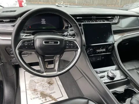 More photos of 2024 Jeep Grand Cherokee 4xe at Oakley Auto World, MO