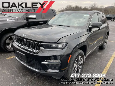 Black 2024 Jeep Grand Cherokee 4xe for sale in Branson West, MO