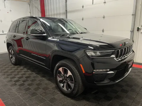 More photos of 2024 Jeep Grand Cherokee 4xe at Oakley Auto World, MO