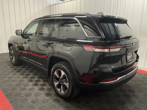 Photos of 2024 Jeep Grand Cherokee 4xe for sale in Branson West, MO at Oakley Auto World