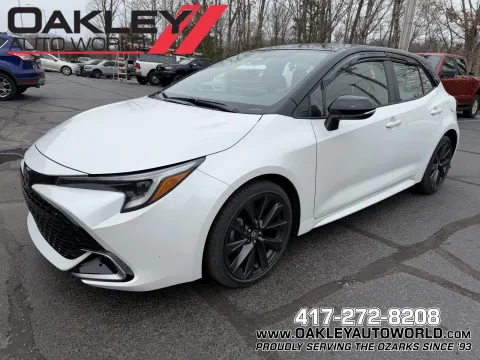 White 2025 Toyota Corolla Hatchback XSE for sale in Branson West, MO