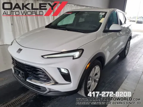 White 2025 Buick Encore GX Preferred for sale in Branson West, MO