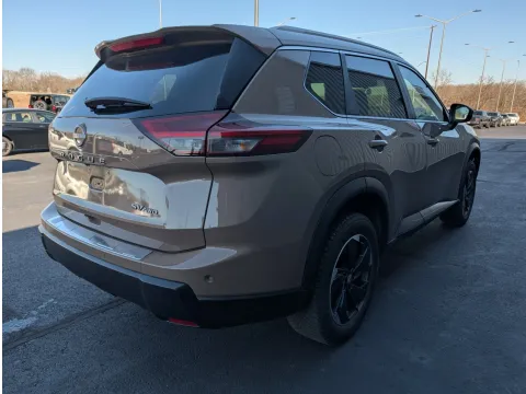 More photos of 2024 Nissan Rogue SV at Oakley Auto World, MO