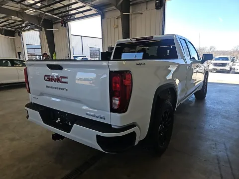 More photos of 2024 GMC Sierra 1500 Elevation at Oakley Auto World, MO