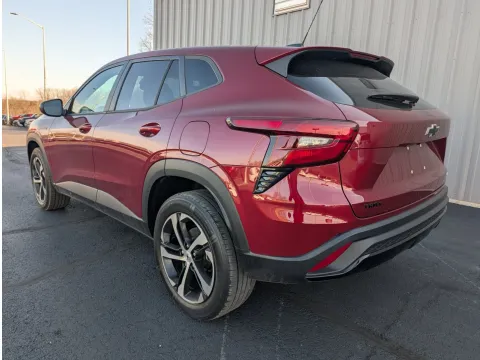 Photos of 2024 Chevrolet Trax 1RS for sale in Branson West, MO at Oakley Auto World