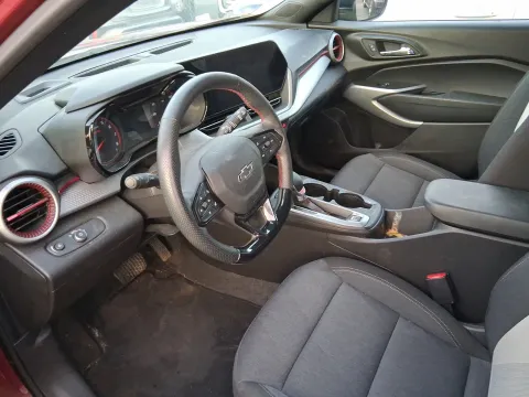 More photos of 2024 Chevrolet Trax 1RS at Oakley Auto World, MO