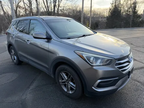 More photos of 2018 Hyundai Santa Fe Sport 2.4 Base at Oakley Auto World, MO