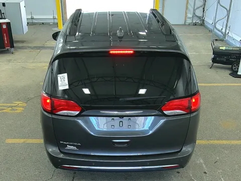 Photos of 2017 Chrysler Pacifica Touring L for sale in Branson West, MO at Oakley Auto World